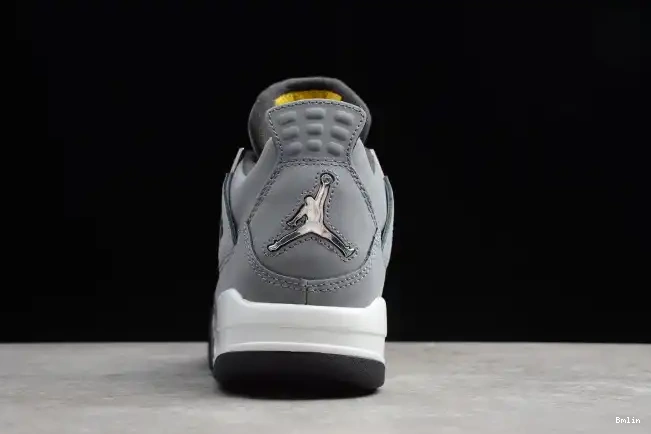 Boostmaster lin 308497-007 (2019) Cool Grey Air Jordan Retro 4 0615